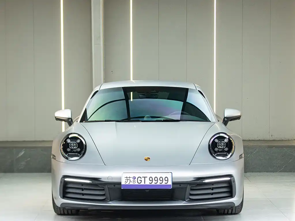 Porsche 911 2023 Carrera 3.0T