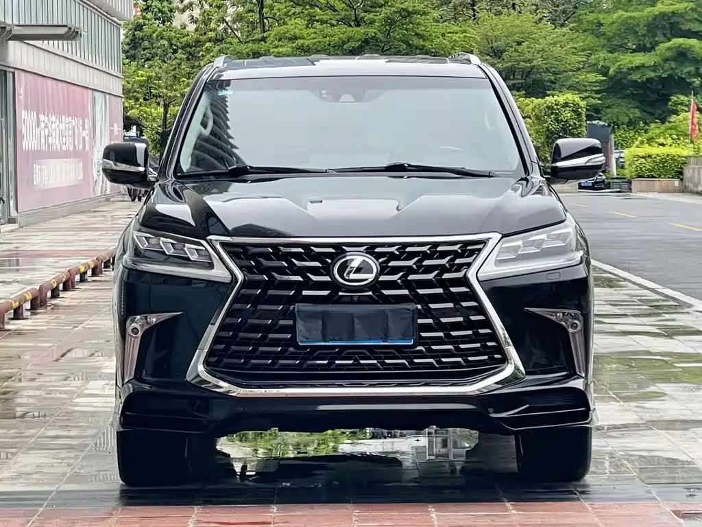 Lexus LX — миниатюра 2