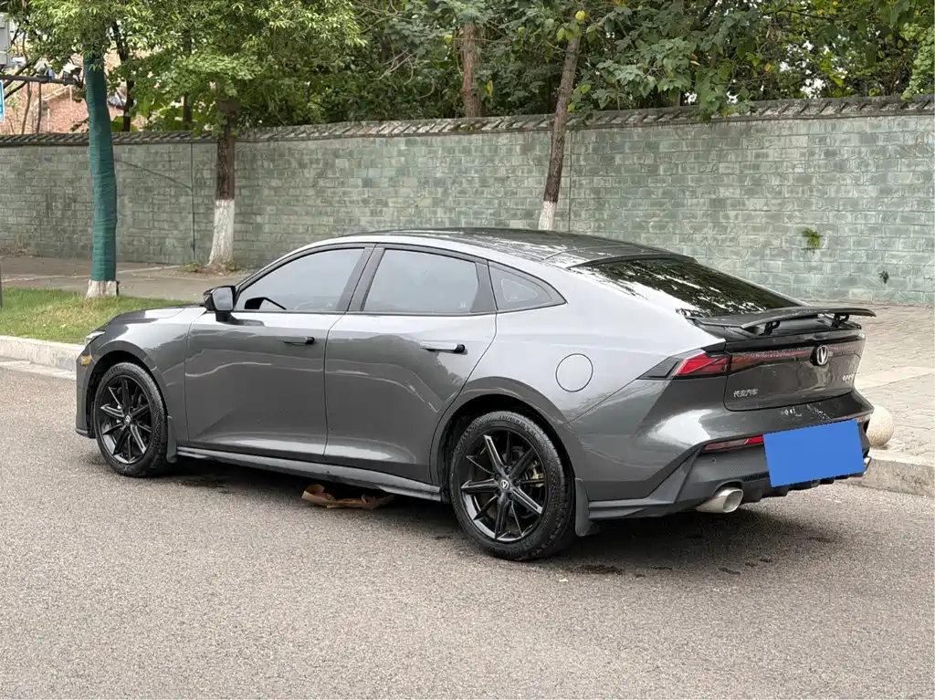 Changan UNI-V — миниатюра 3