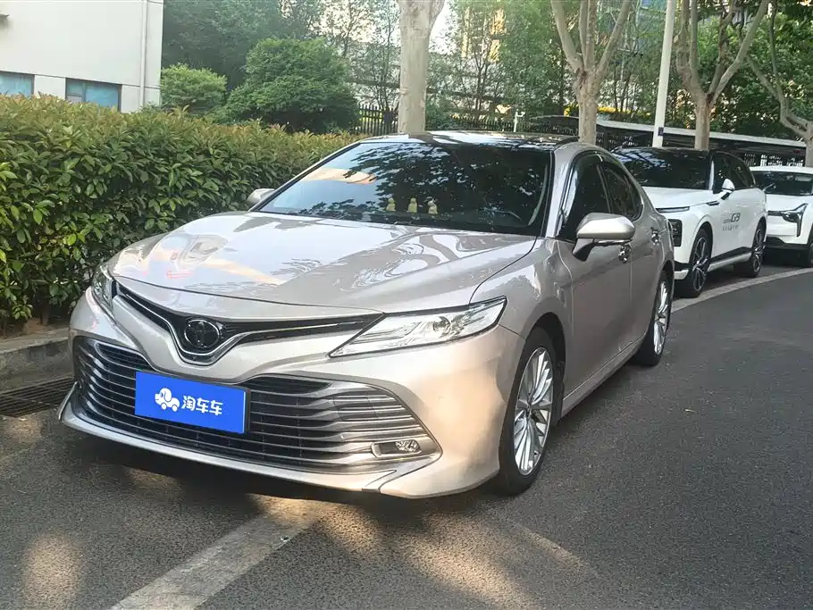 Toyota Camry 2018