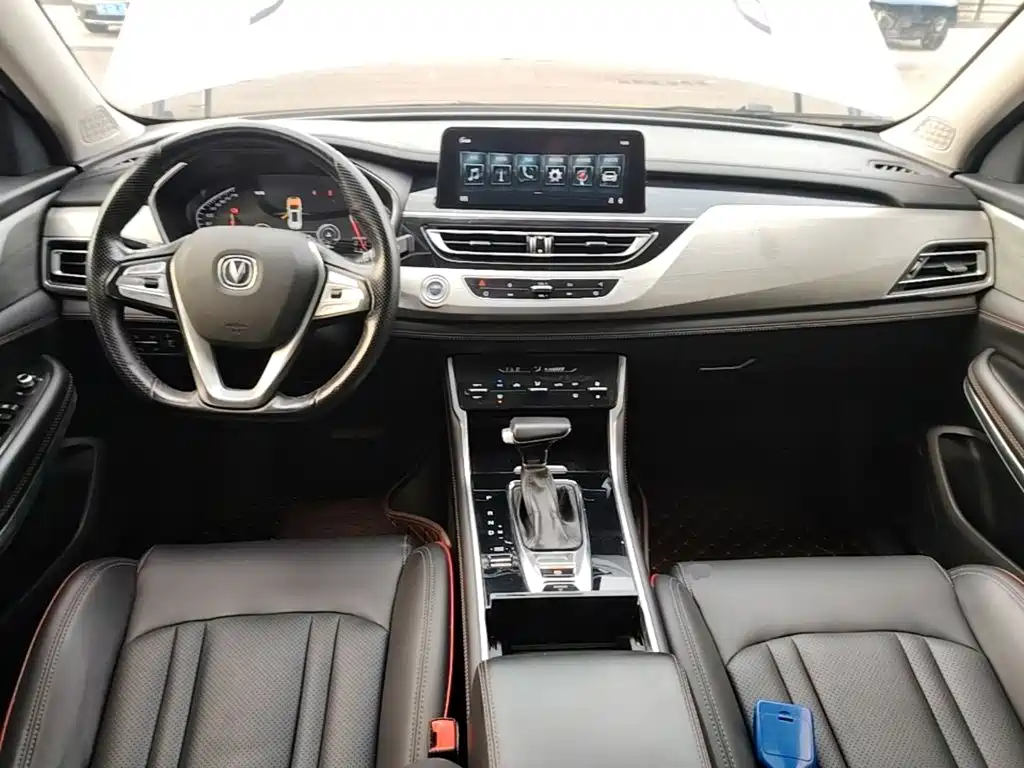 Changan CS75 — миниатюра 10