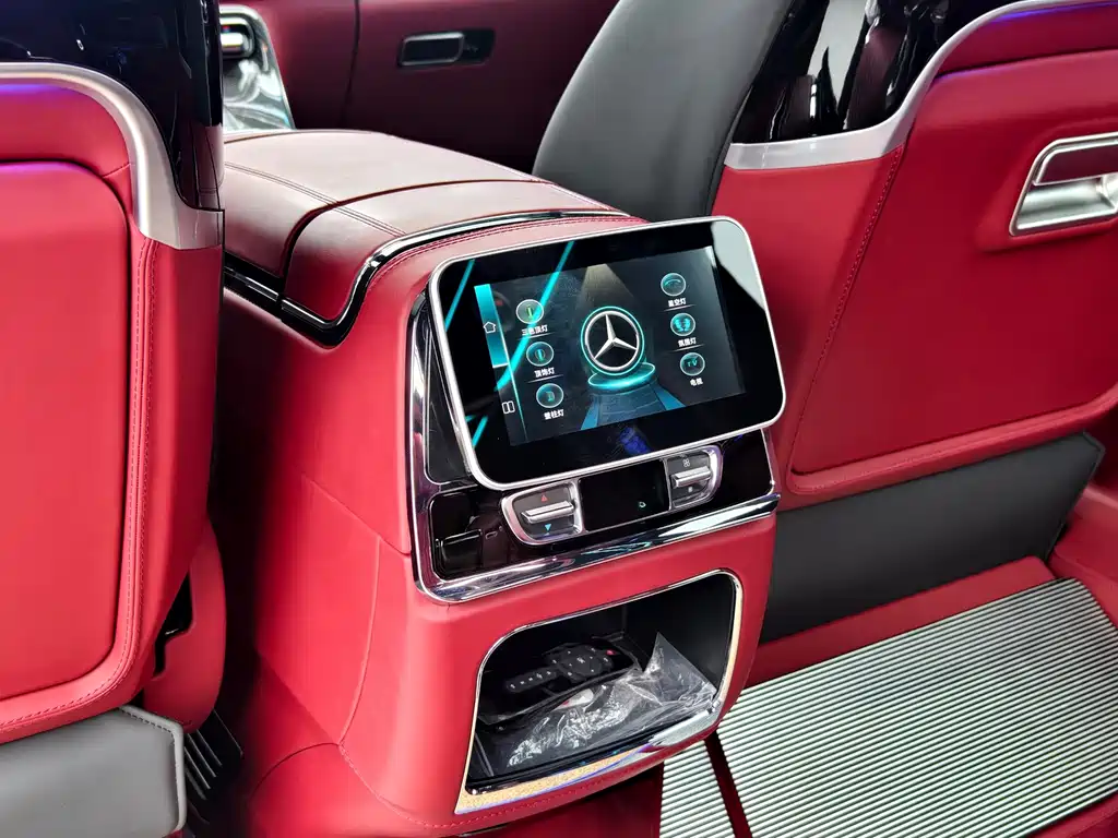 Mercedes-Benz Vito — миниатюра 17