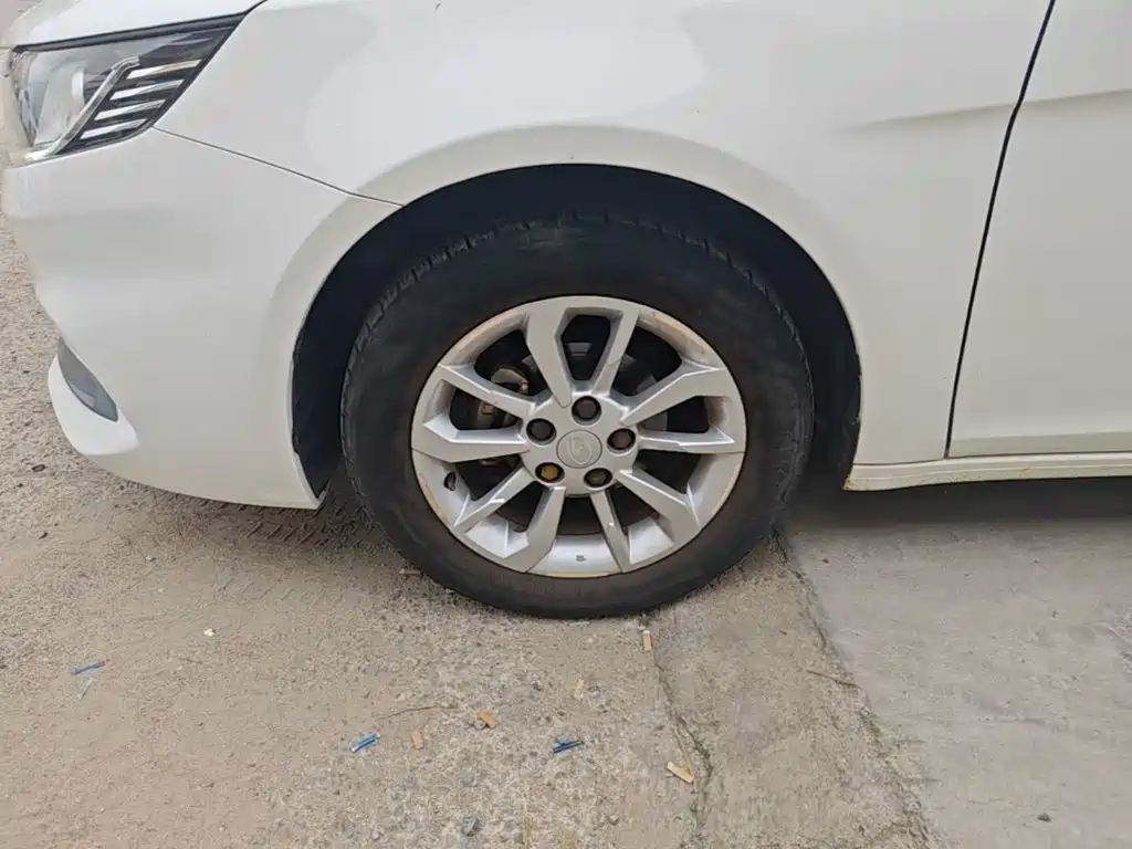 Soueast A5 Yiwu — миниатюра 23