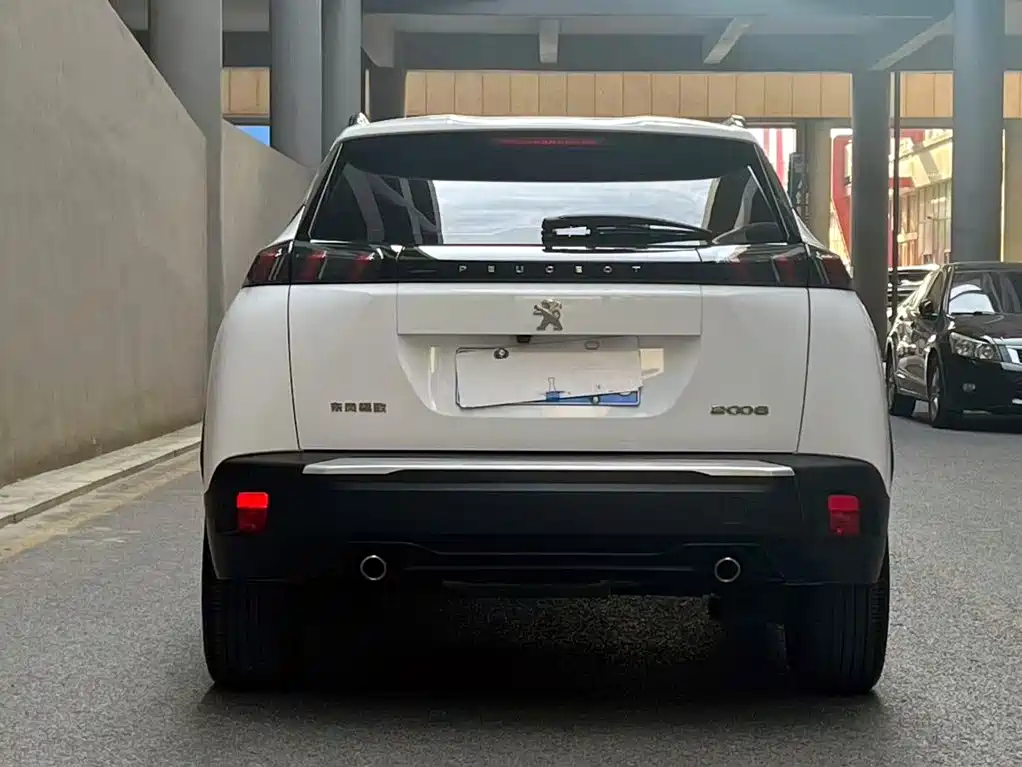Peugeot 2008 — миниатюра 4