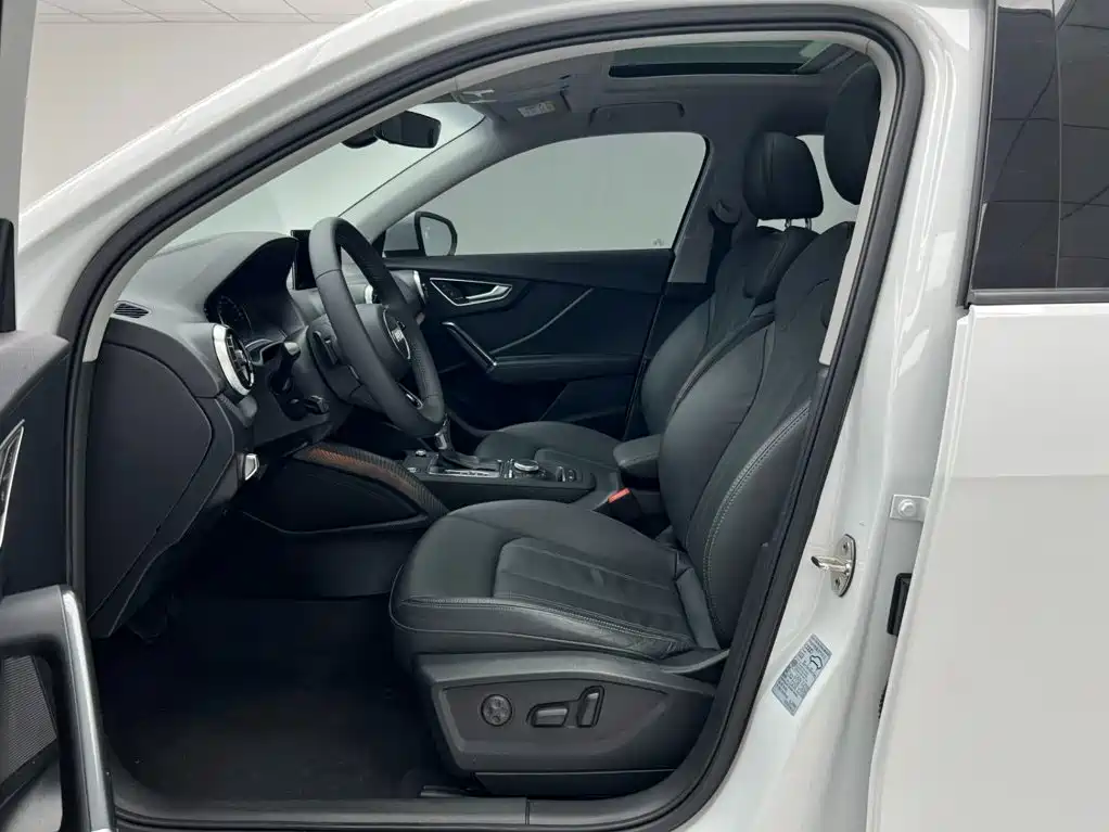 Audi Q2L — миниатюра 4