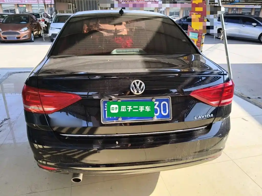 Volkswagen Lavida — миниатюра 6