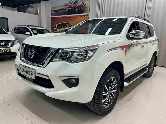 NISSAN TUDA 2023