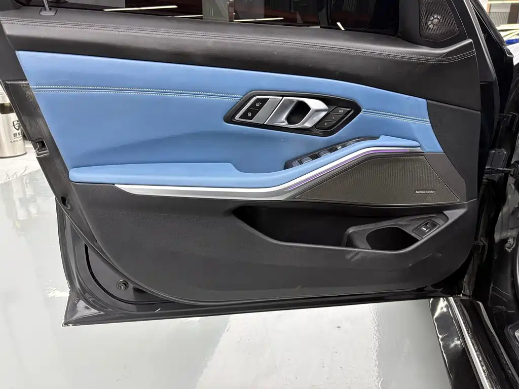 BMW M3 — миниатюра 5