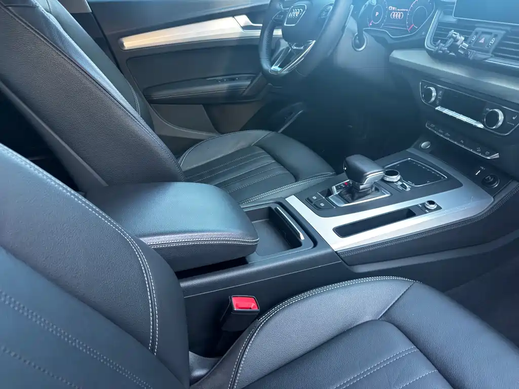 Audi Q5L — миниатюра 17