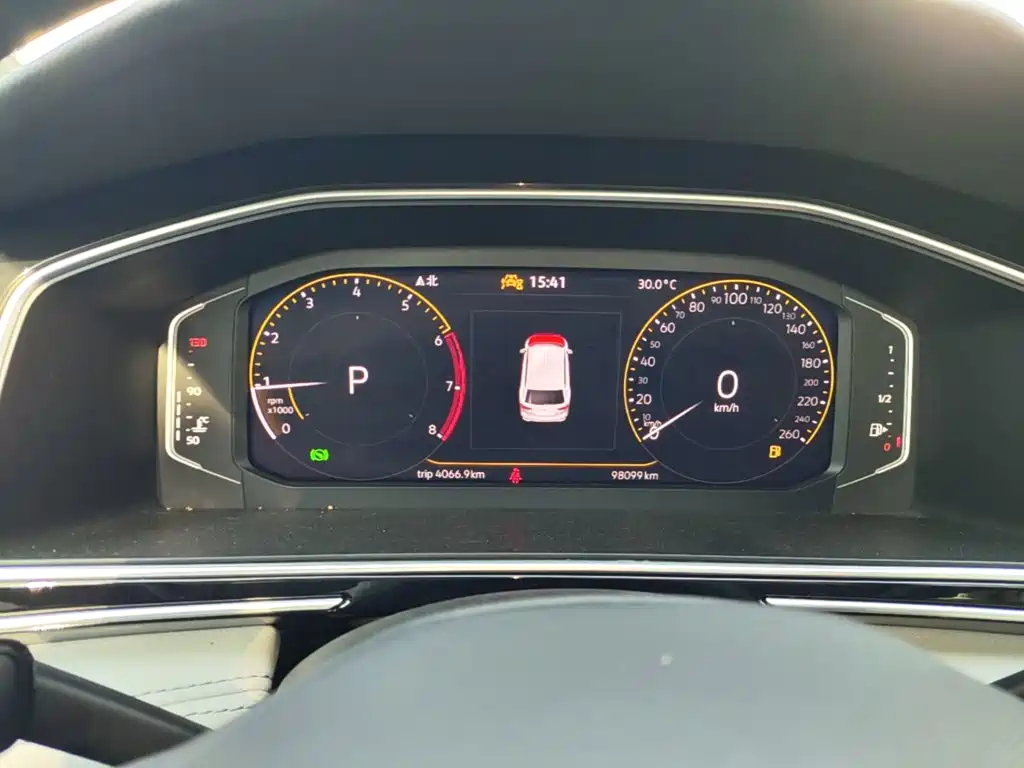 Volkswagen Tiguan L — миниатюра 12