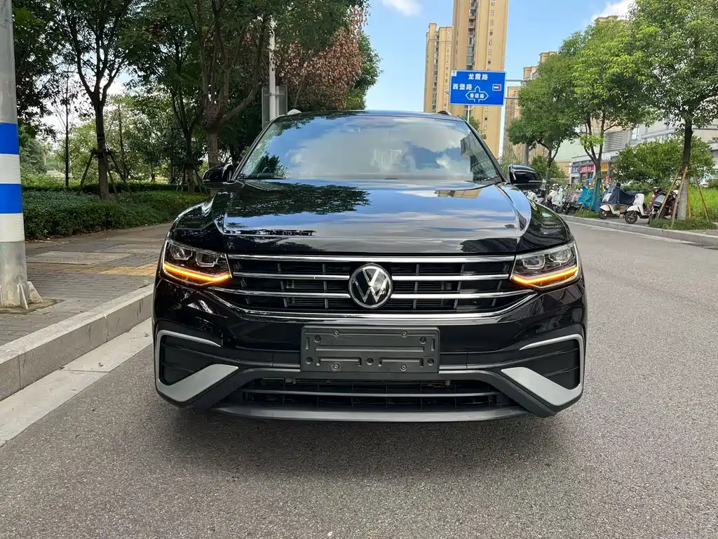 Volkswagen Tiguan L 2021
