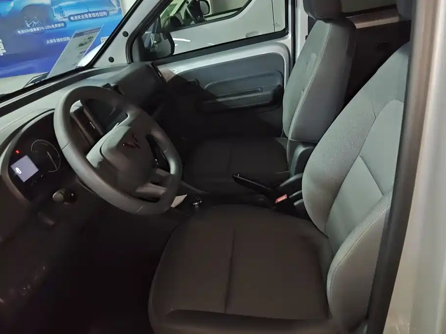 Wuling Rongguang EV — миниатюра 9
