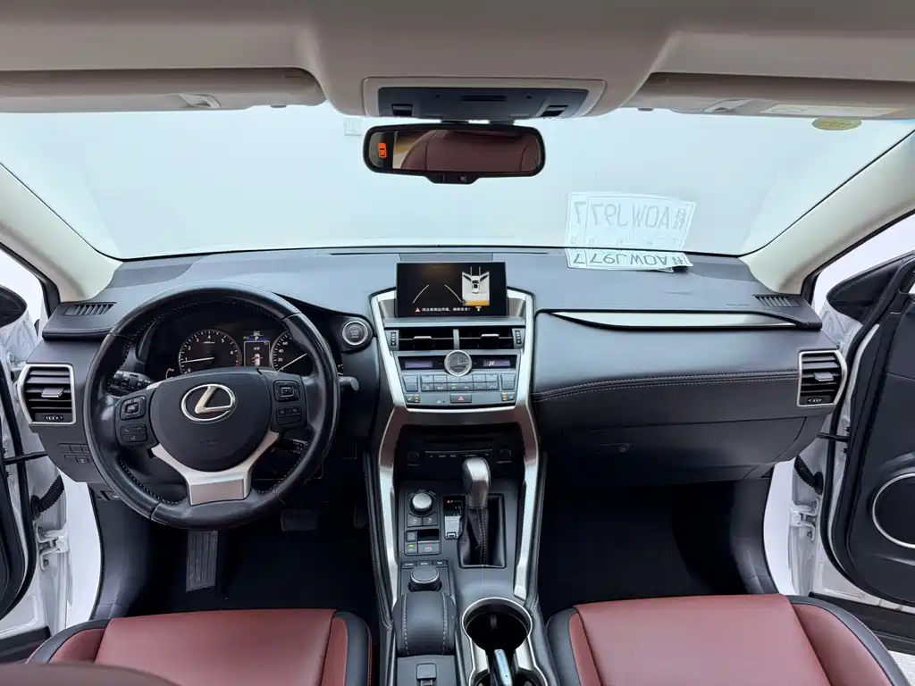 Lexus NX — миниатюра 12
