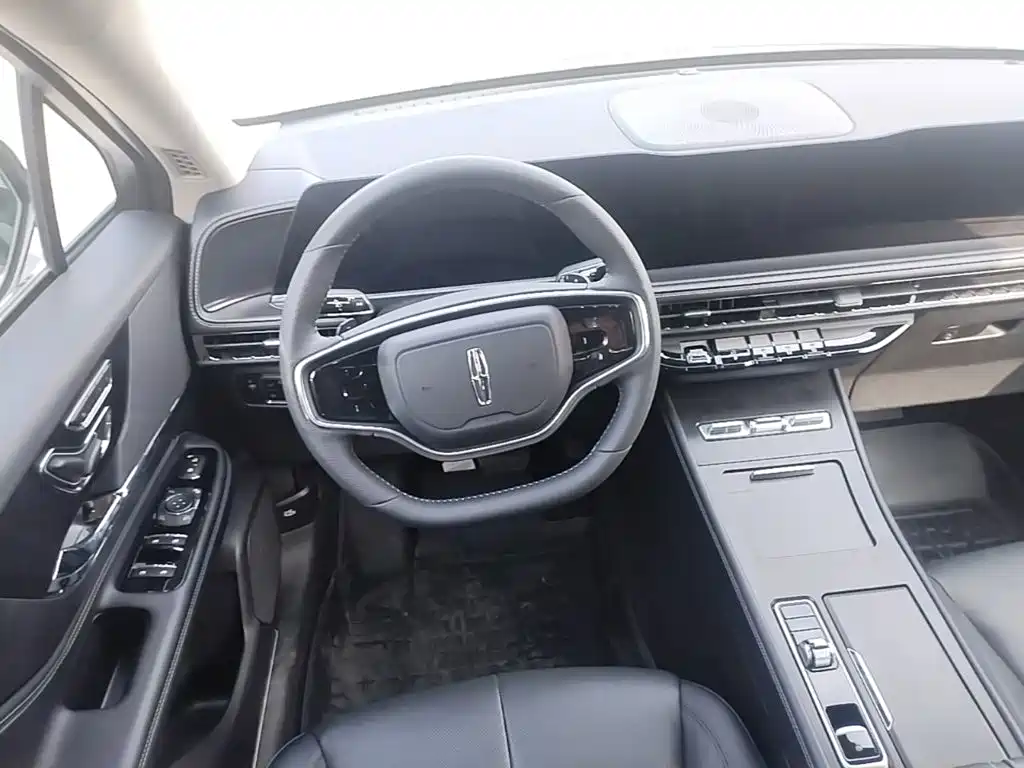 Lincoln Corsair — миниатюра 11