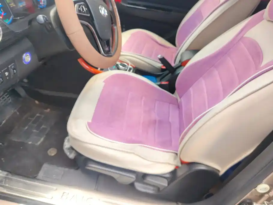 BAIC New Energy EX — миниатюра 9