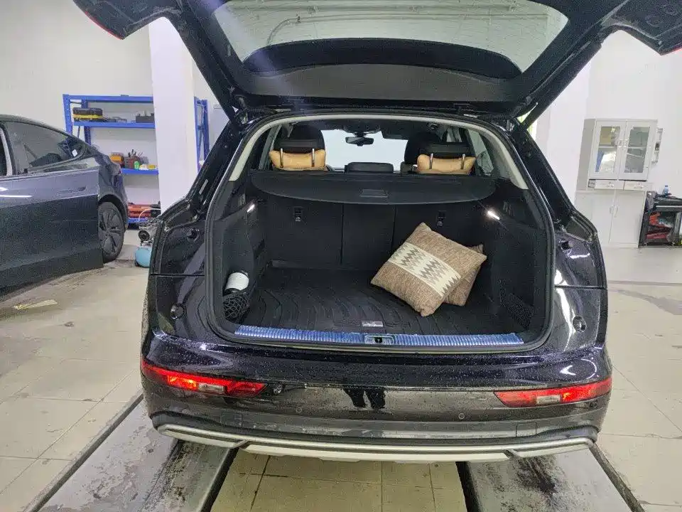 Audi Q5L — миниатюра 8