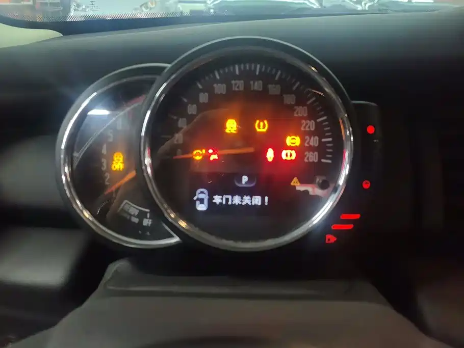 MINI Mini — миниатюра 14