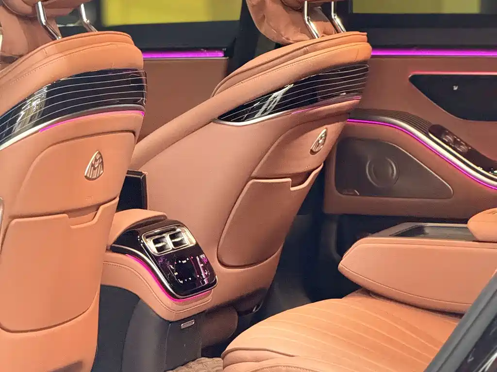 Mercedes-Benz S-Class — миниатюра 8