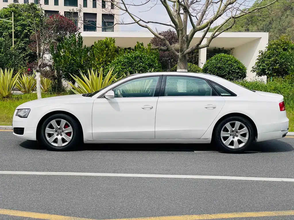Audi A8 2013 A8L 45 TFSI quattro Comfort