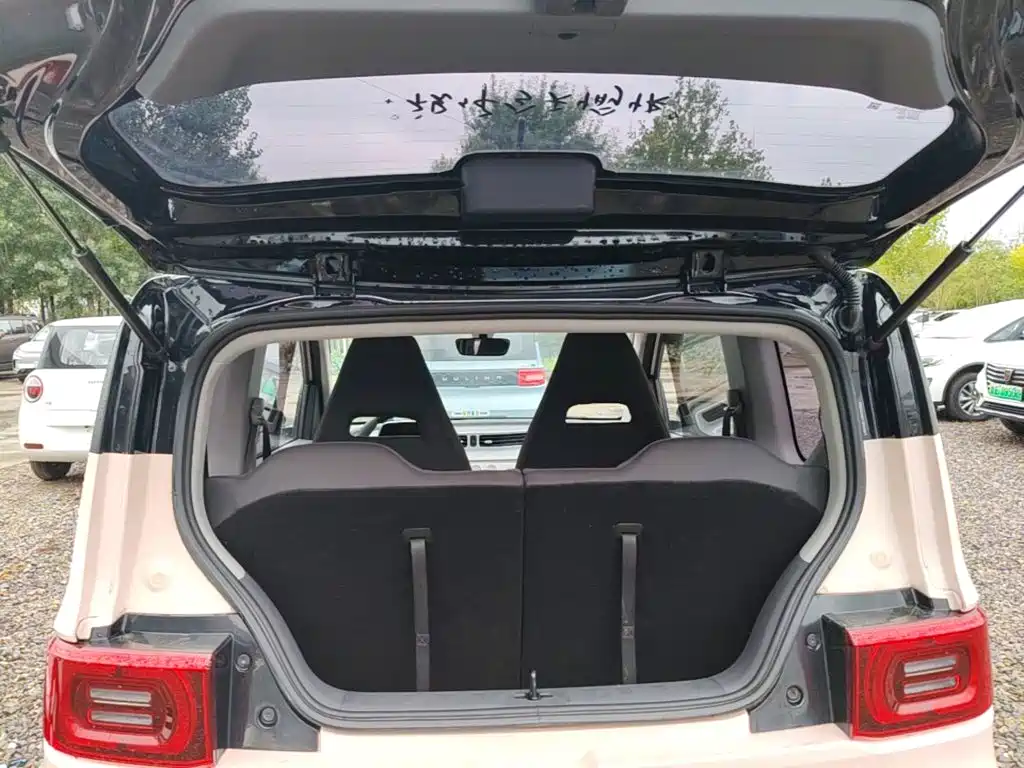 Wuling MINIEV — миниатюра 19