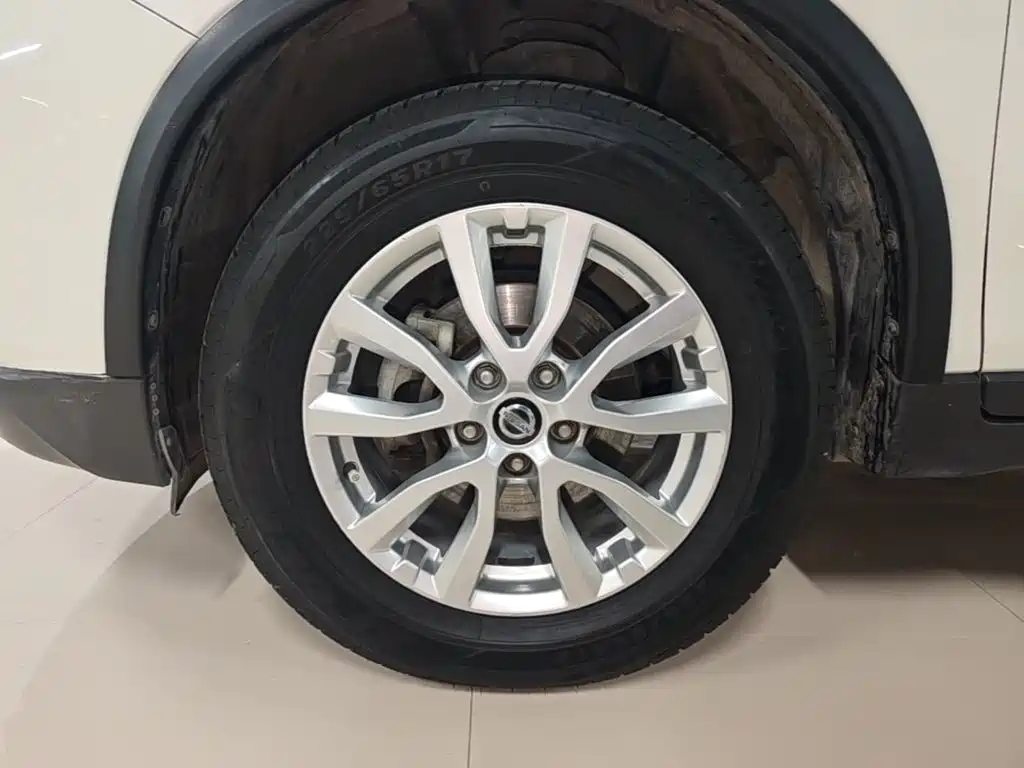 Nissan X-Trail — миниатюра 23