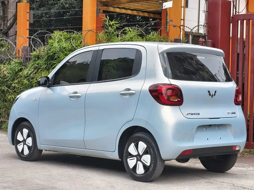 Wuling MINIEV — миниатюра 8