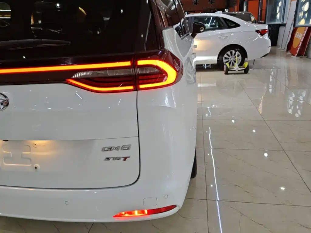 GAC Motor Trumpchi M6 — миниатюра 8