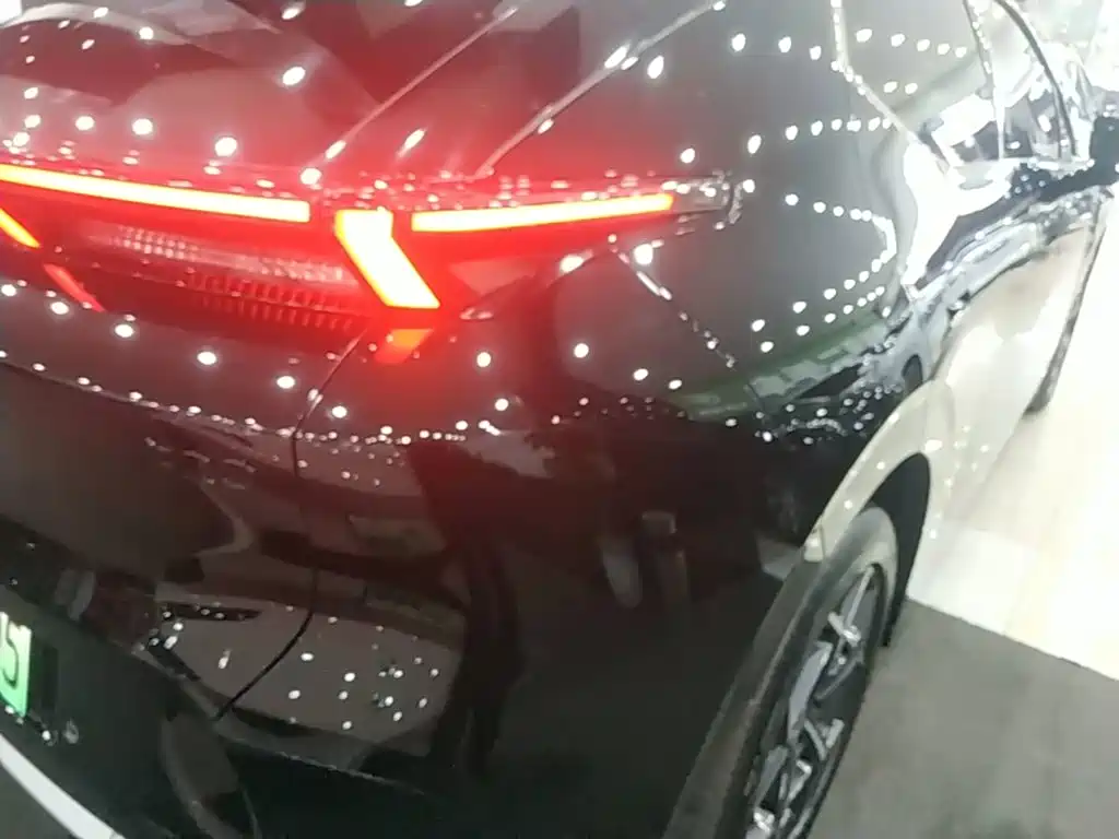 Lynk & Co Z20 — миниатюра 8