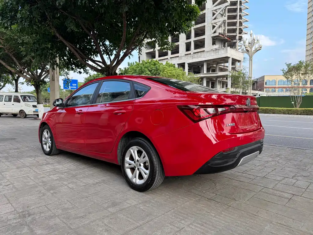 MG MG GT 2016 1.5L AT Luxury