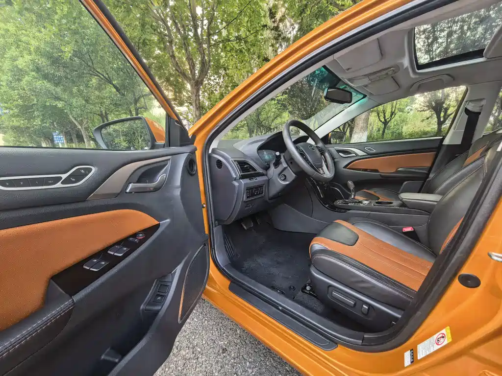 BYD Qin NEV — миниатюра 9