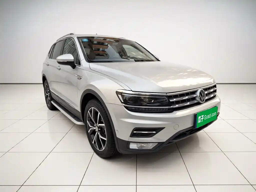 Volkswagen Tiguan L — миниатюра 8