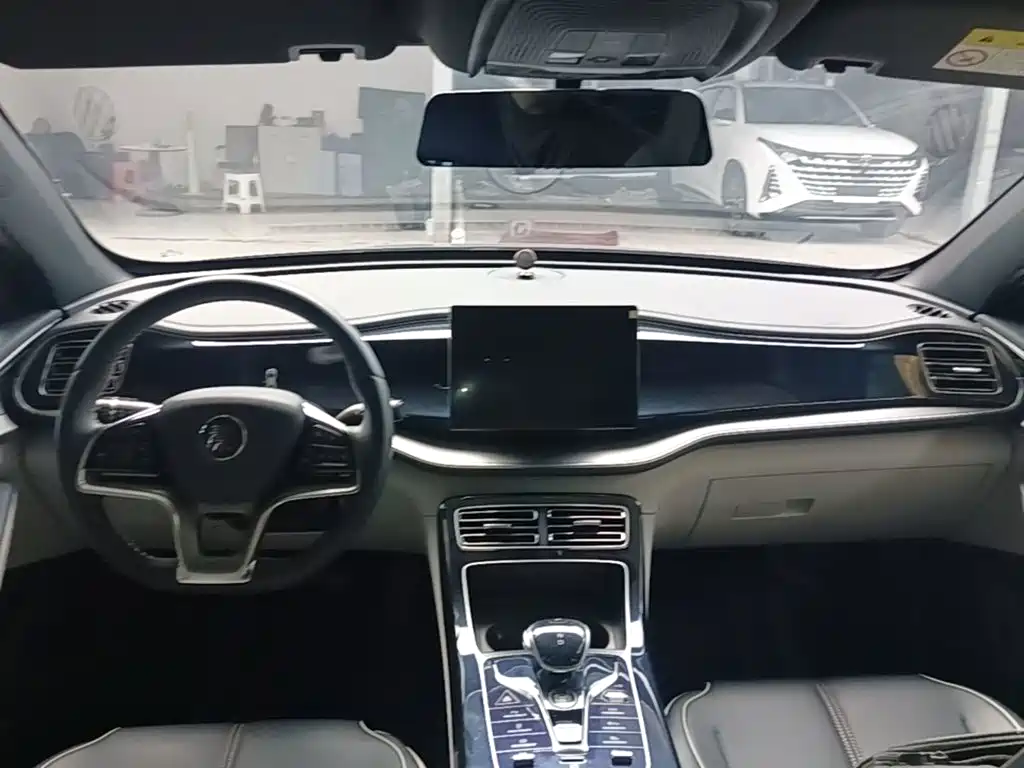 BYD Qin PLUS — миниатюра 10