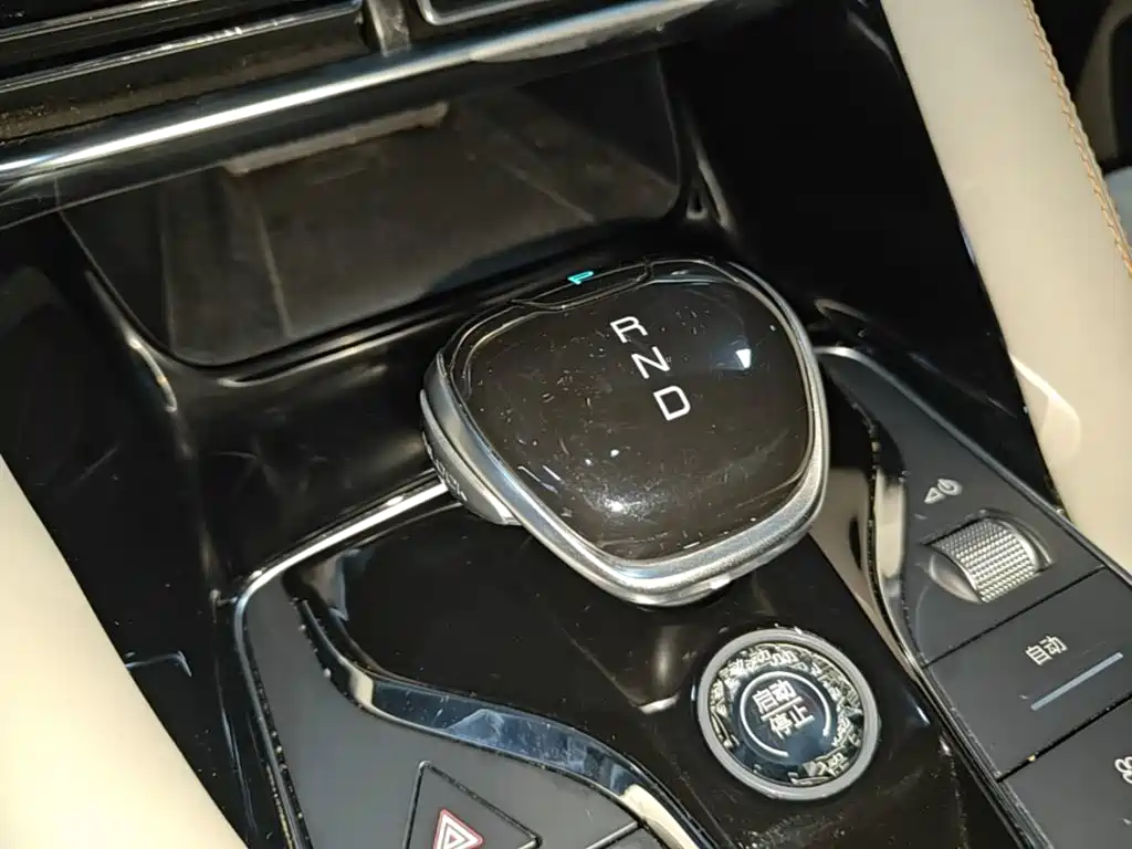 BYD PLUS New Energy — миниатюра 14