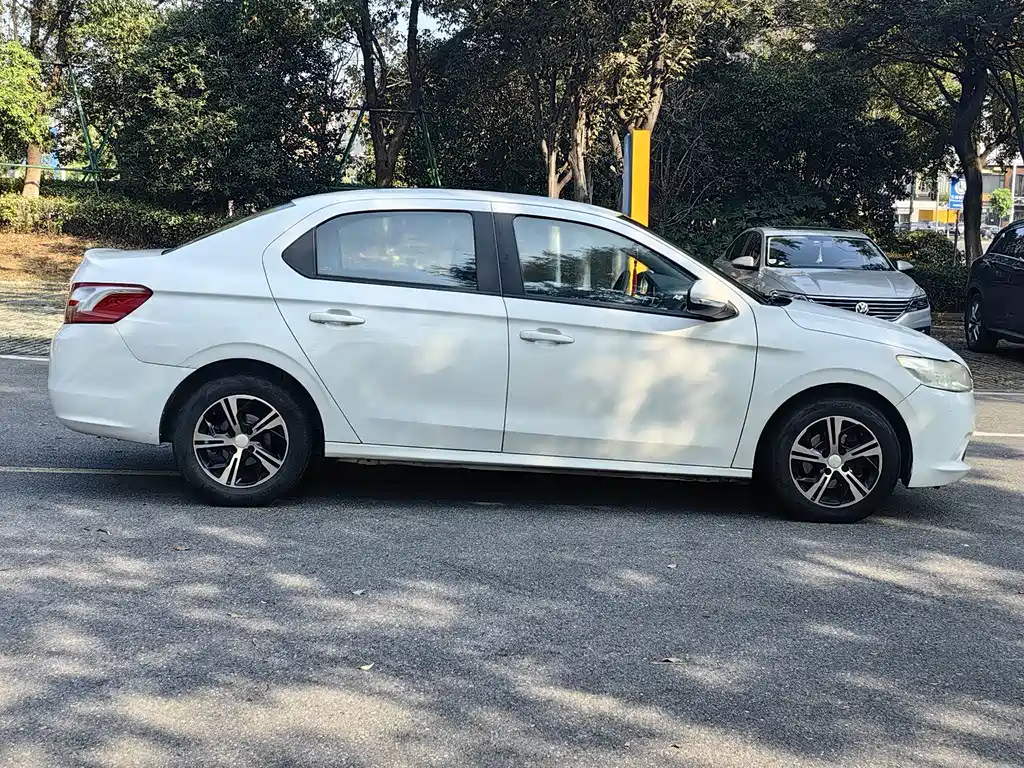 Peugeot 301 — миниатюра 13
