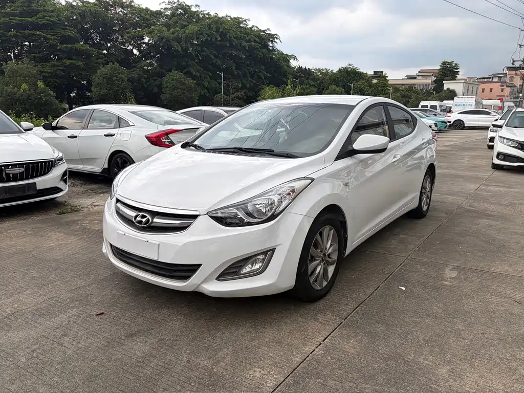 Hyundai Elantra Langdong