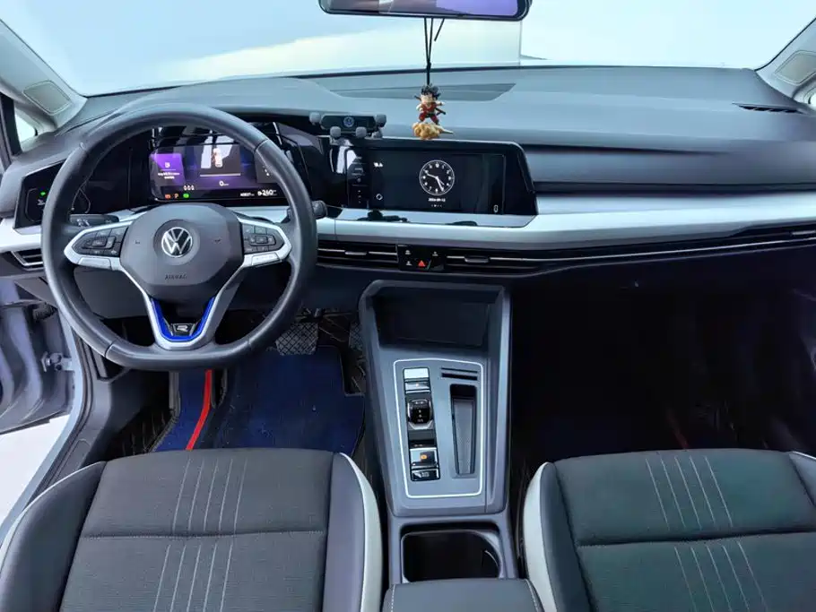 Volkswagen Golf — миниатюра 12