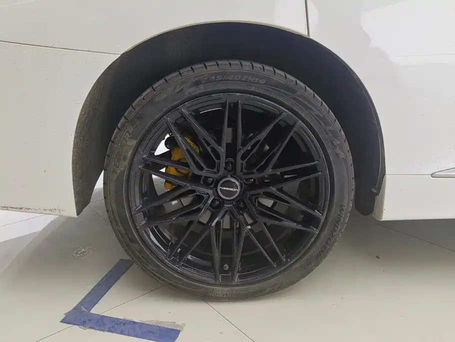 GAC Motor Trumpchi M8 — миниатюра 6