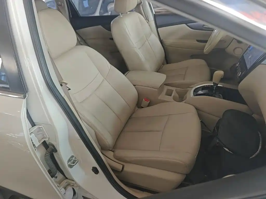 Nissan X-Trail — миниатюра 25