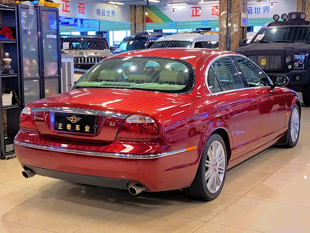 Jaguar S-TYPE — миниатюра 10