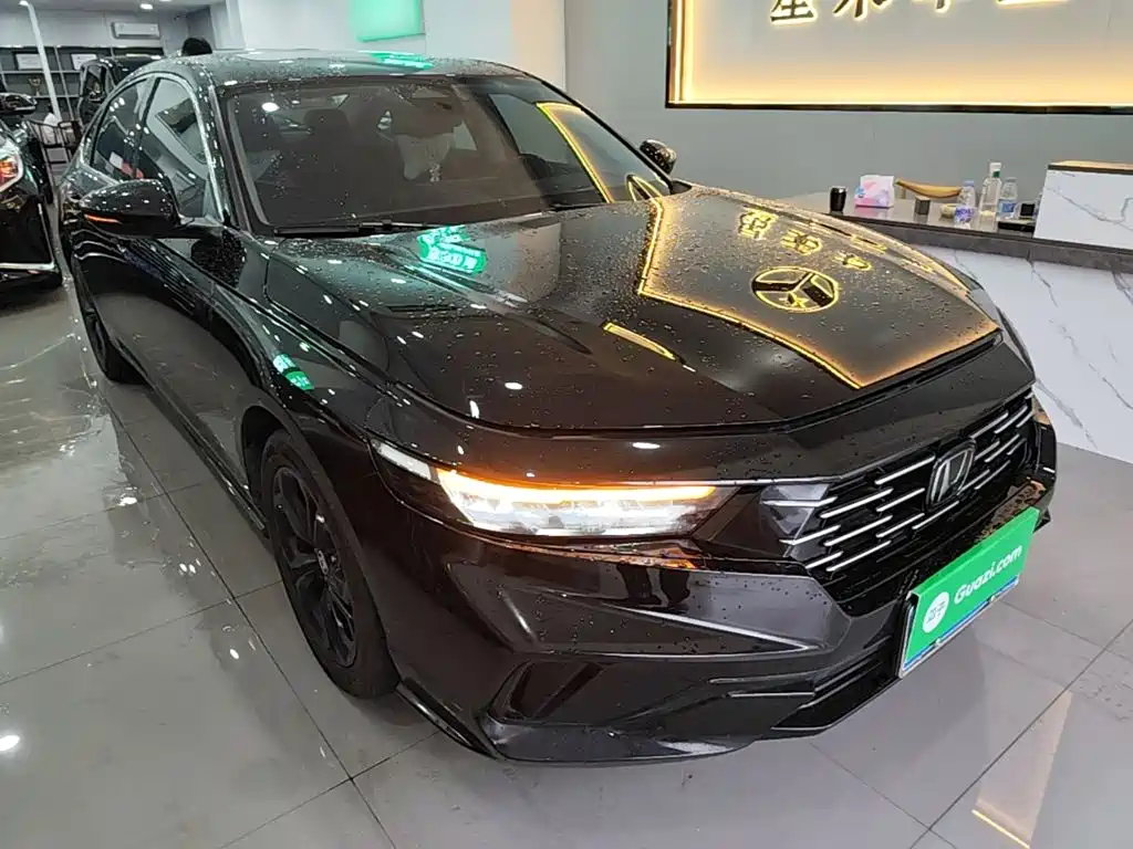 Honda Accord — миниатюра 4