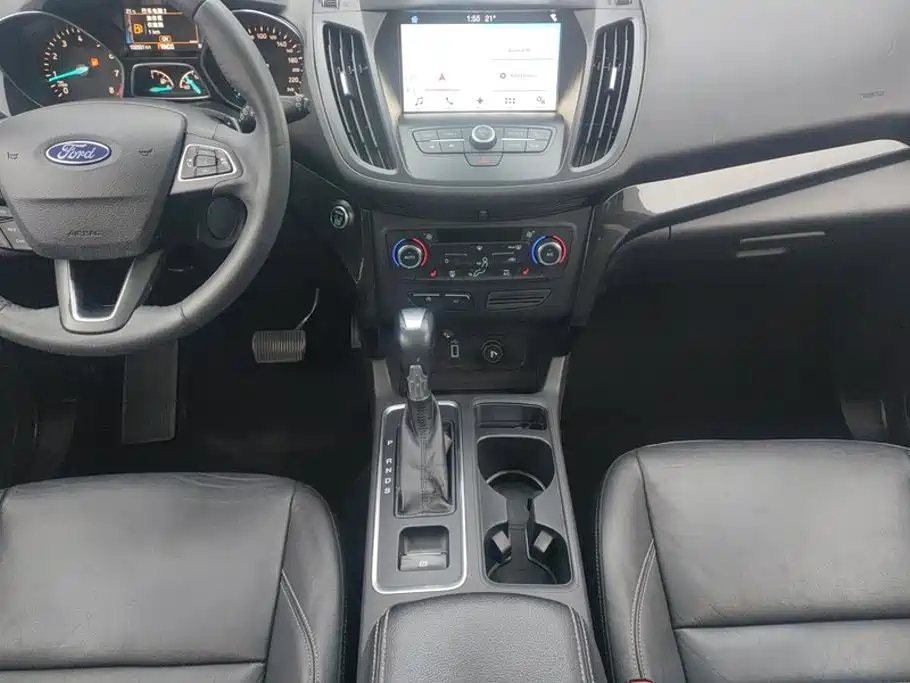 Ford Kuga — миниатюра 16
