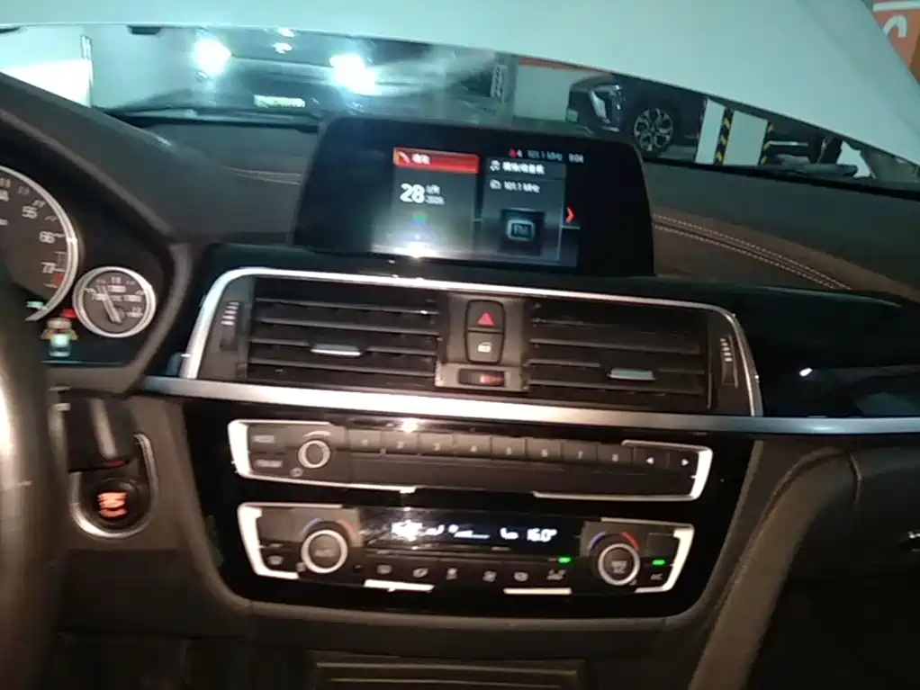 BMW 3 Series — миниатюра 13