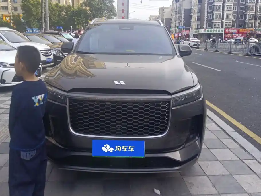 Li Auto Li ONE — миниатюра 2