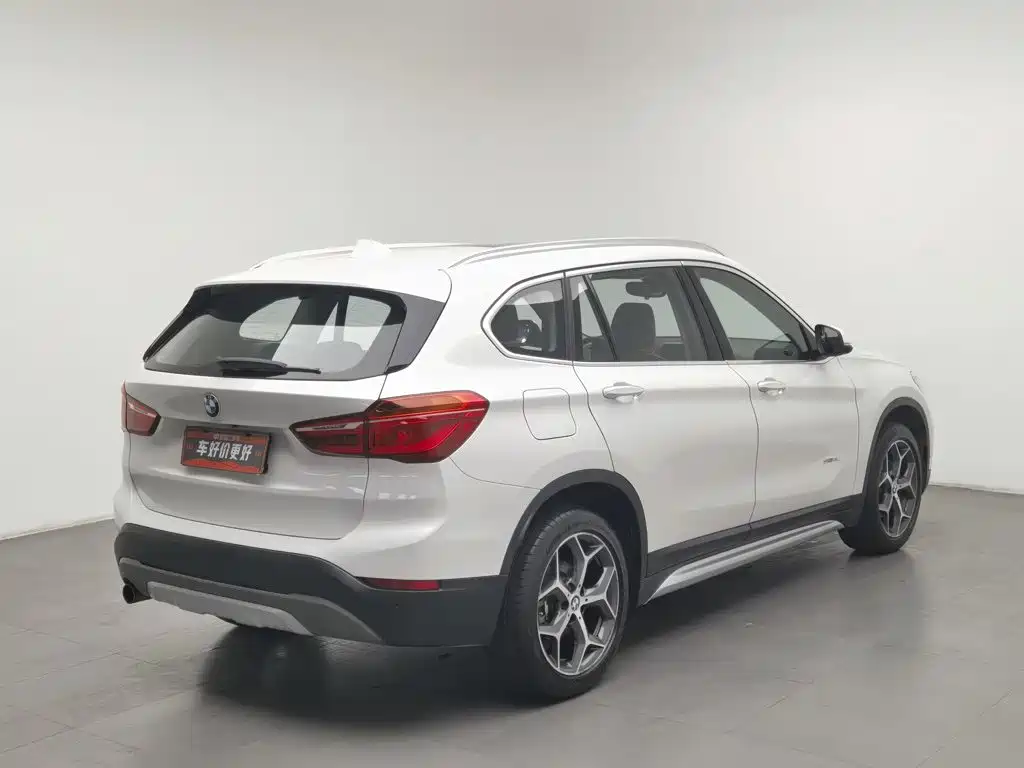 BMW X1 — миниатюра 2