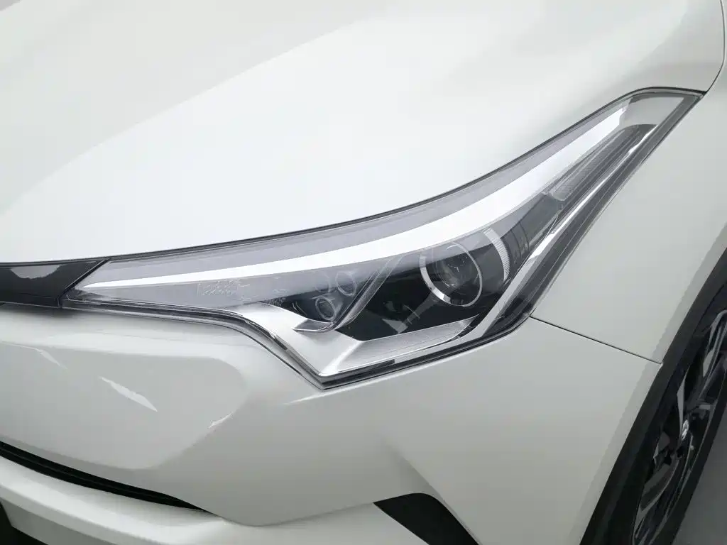 Toyota IZOA — миниатюра 7