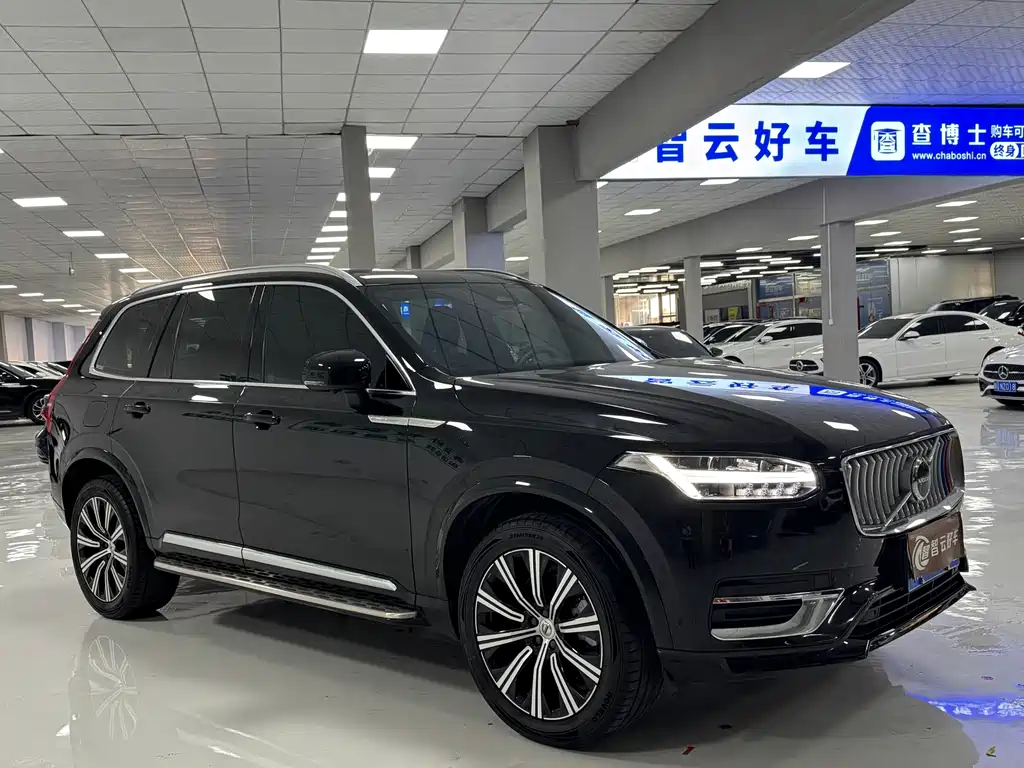 Volvo XC90 — миниатюра 3