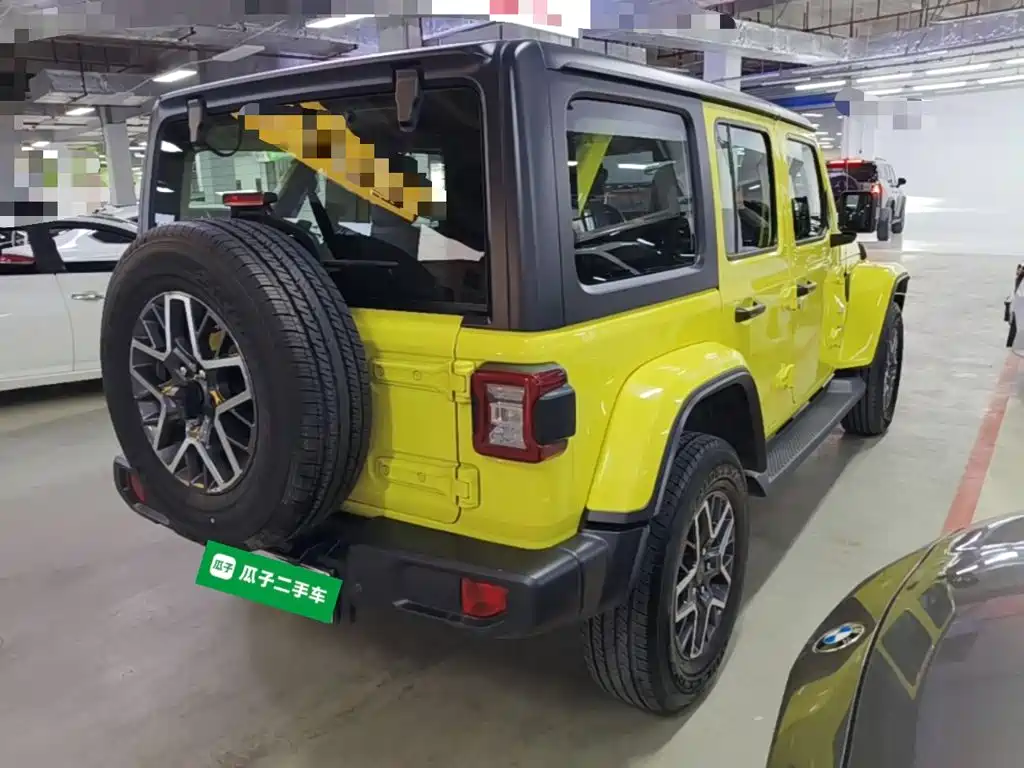 Jeep Wrangler PHEV — миниатюра 7