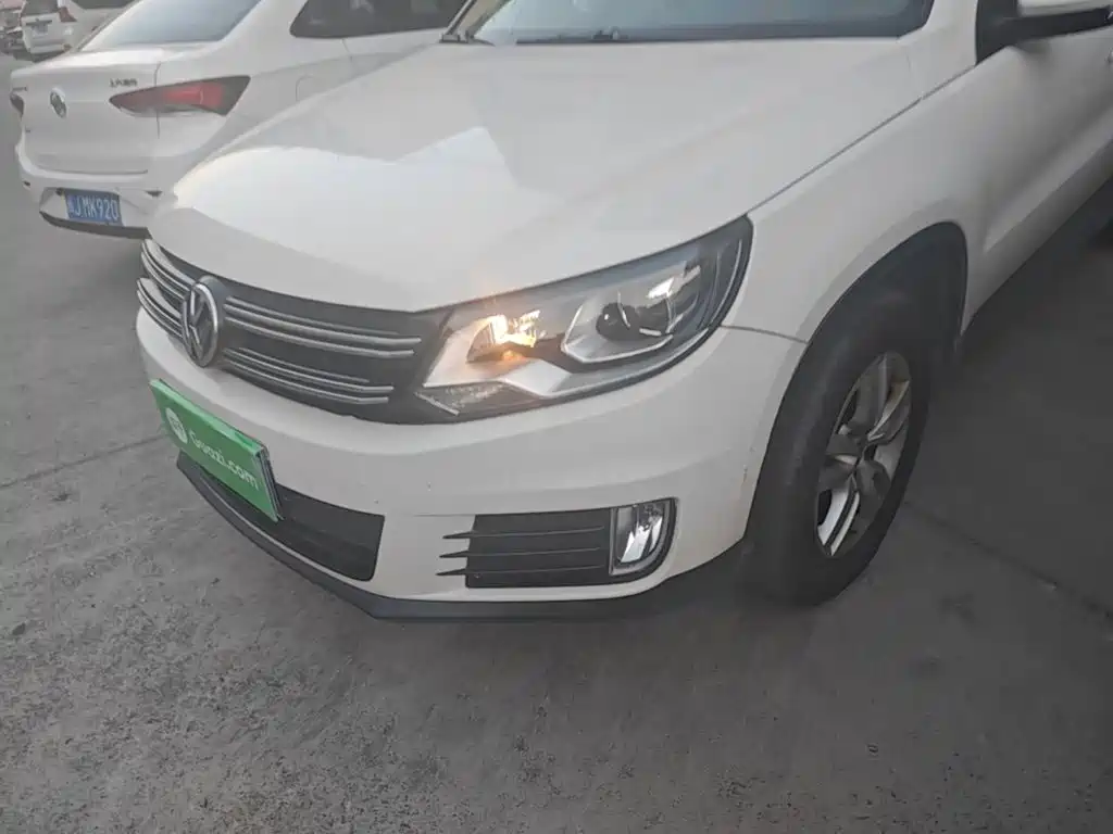 Volkswagen Tiguan — миниатюра 24