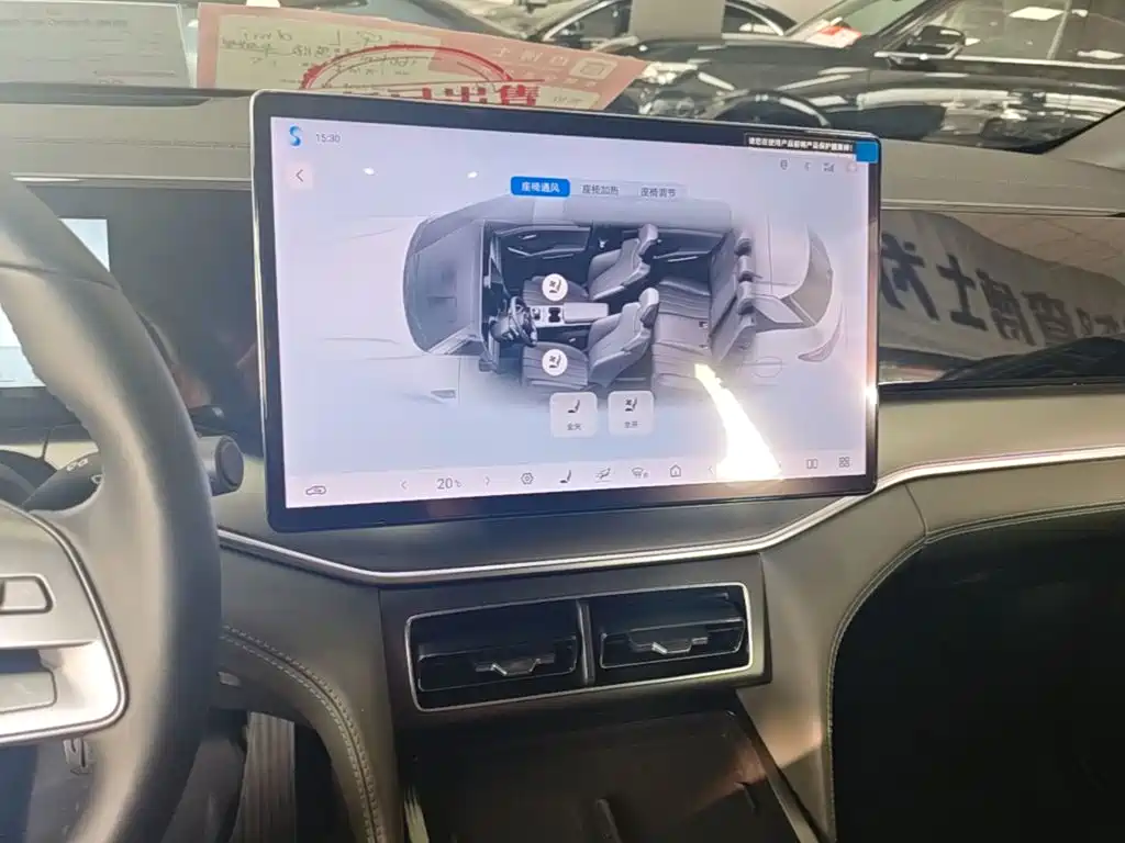 BYD L DM-i — миниатюра 13