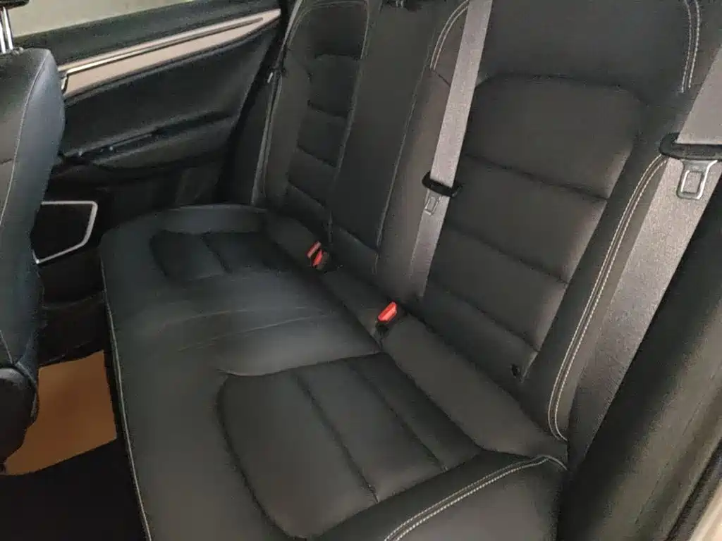 Geely Emgrand GL — миниатюра 17